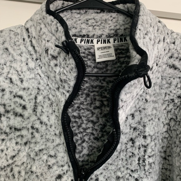 2 PINK Sherpa crewneck halfzips - Picture 7 of 8